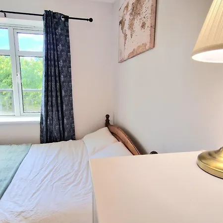 3 Bedroom Centre Appartement